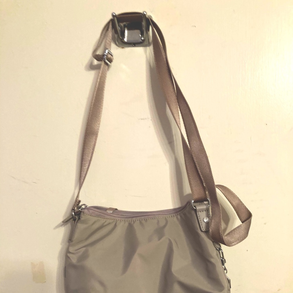 Hedrgren Silver Crossbody